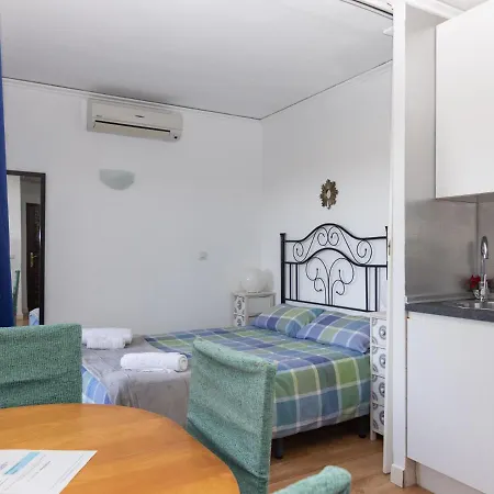 Apartamento Con Terraza Soleada Wifi Gratis Apartment